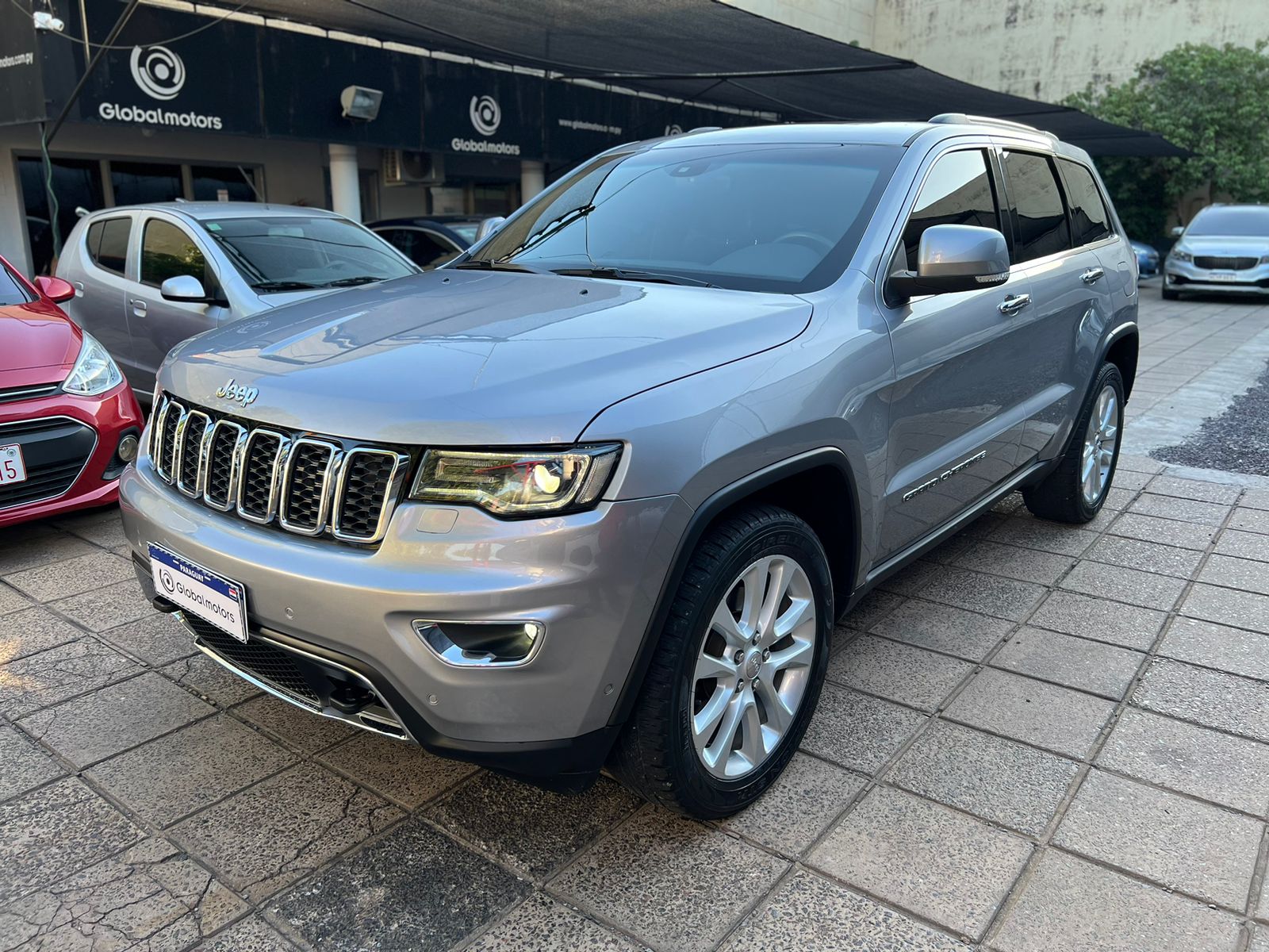 Jeep Grand Cherokee Limited 2017 Specsnull